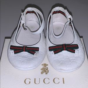 Gucci baby flats size 17